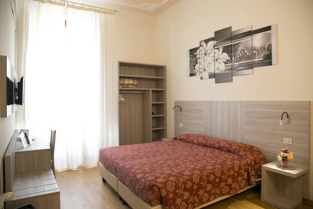 Lilium Hotel - photo 4