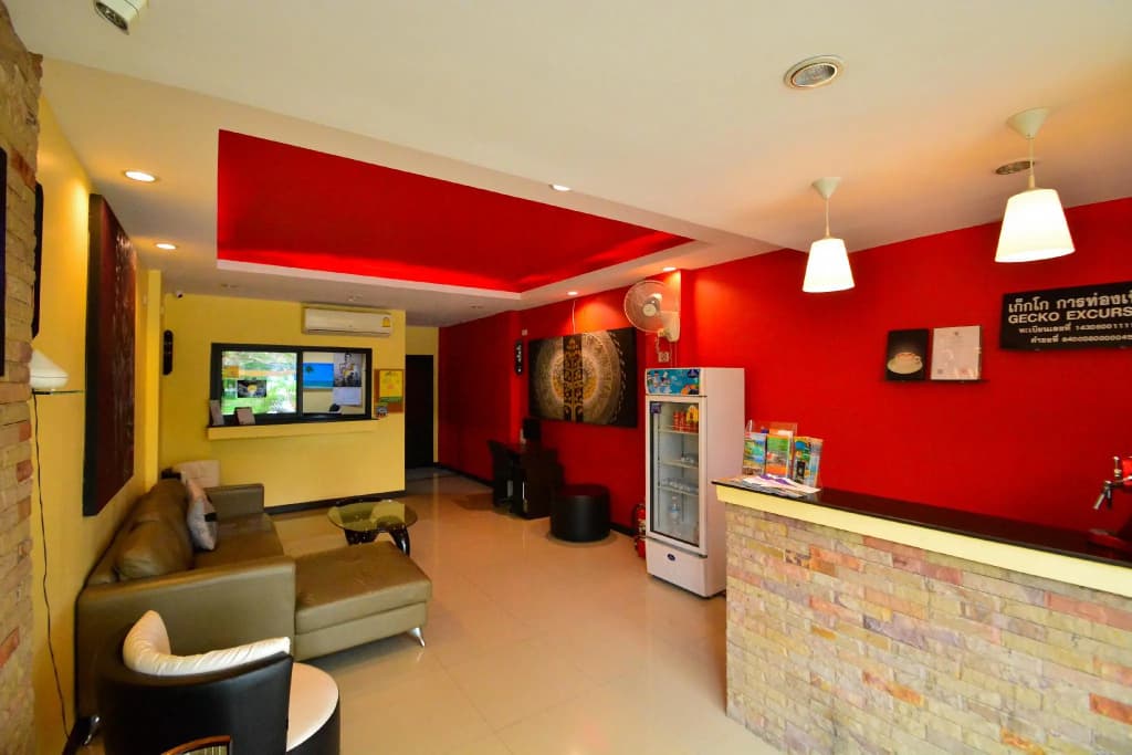 Gecko Hotel - photo 2