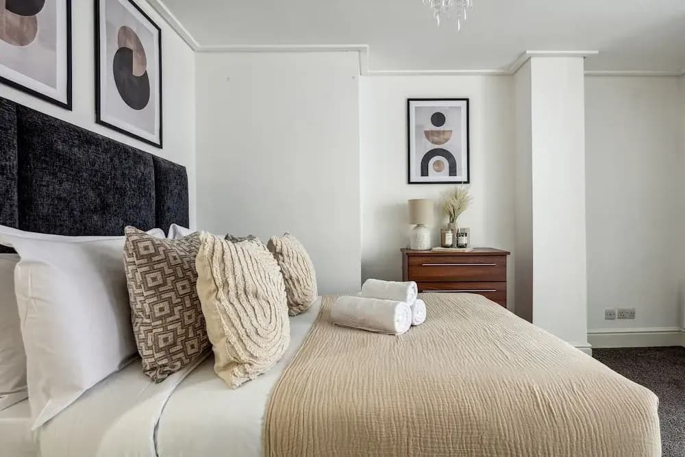 Charming 1BR near Notre Dame - photo 3