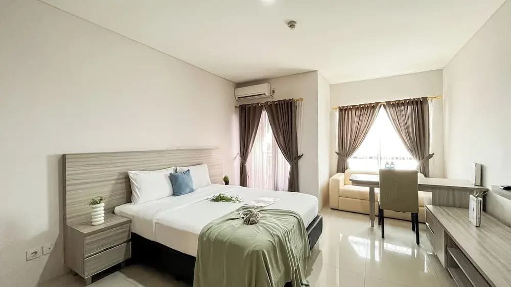 Studio At Tamansari Semanggi Apartment Near Scbd - photo 1