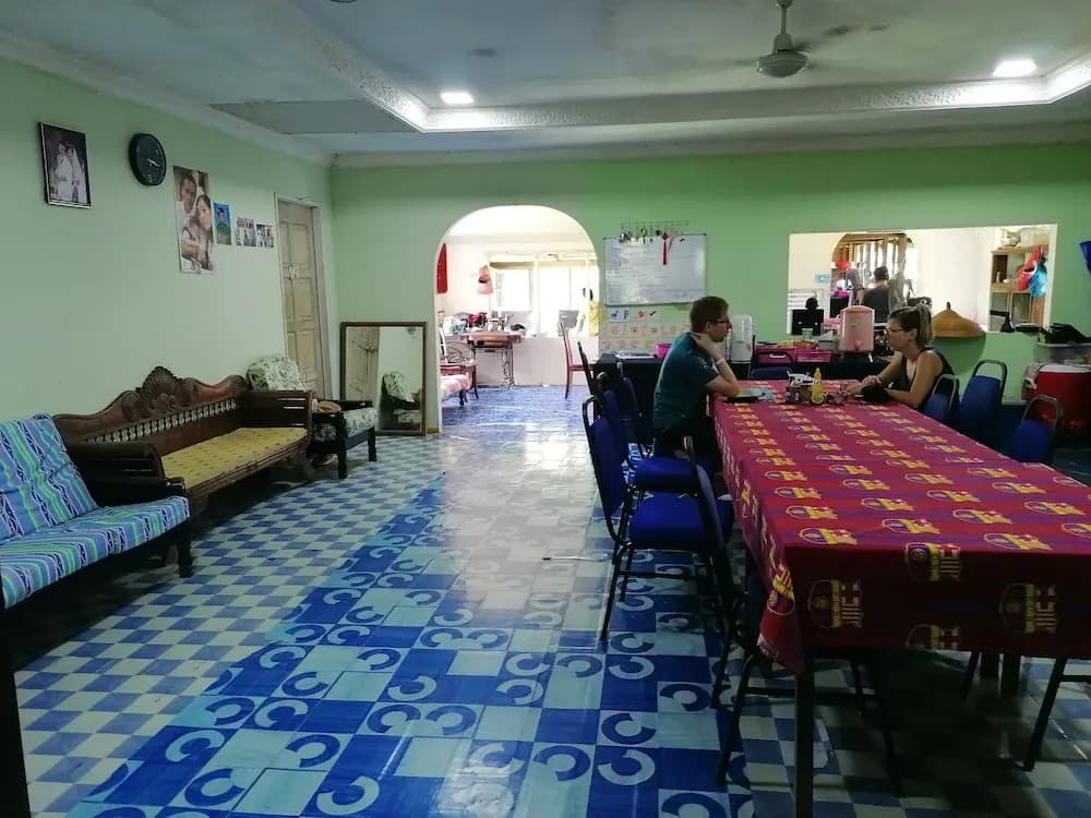 Mulu Diana Homestay - photo 17