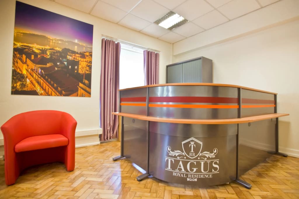 Tagus Royal Residence - photo 2