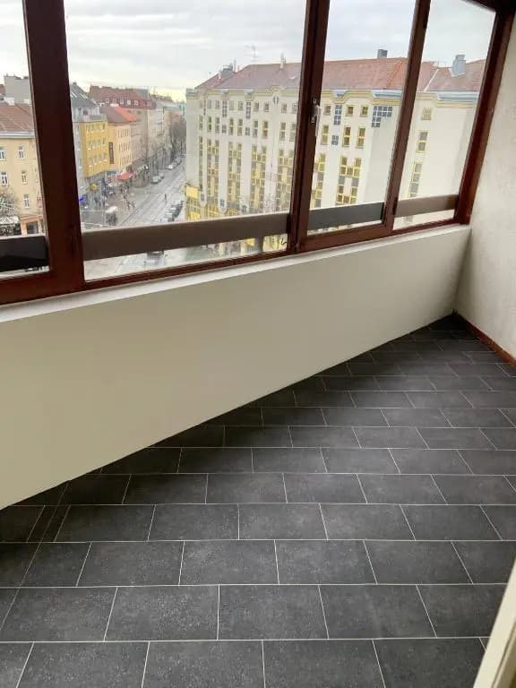 3-Bedroom-Flat With Parking Space - photo 7
