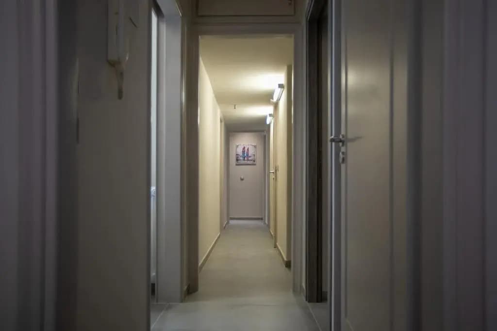 Luxurious 4 bdrm+3 bath Apt in the heart of Athens - photo 10