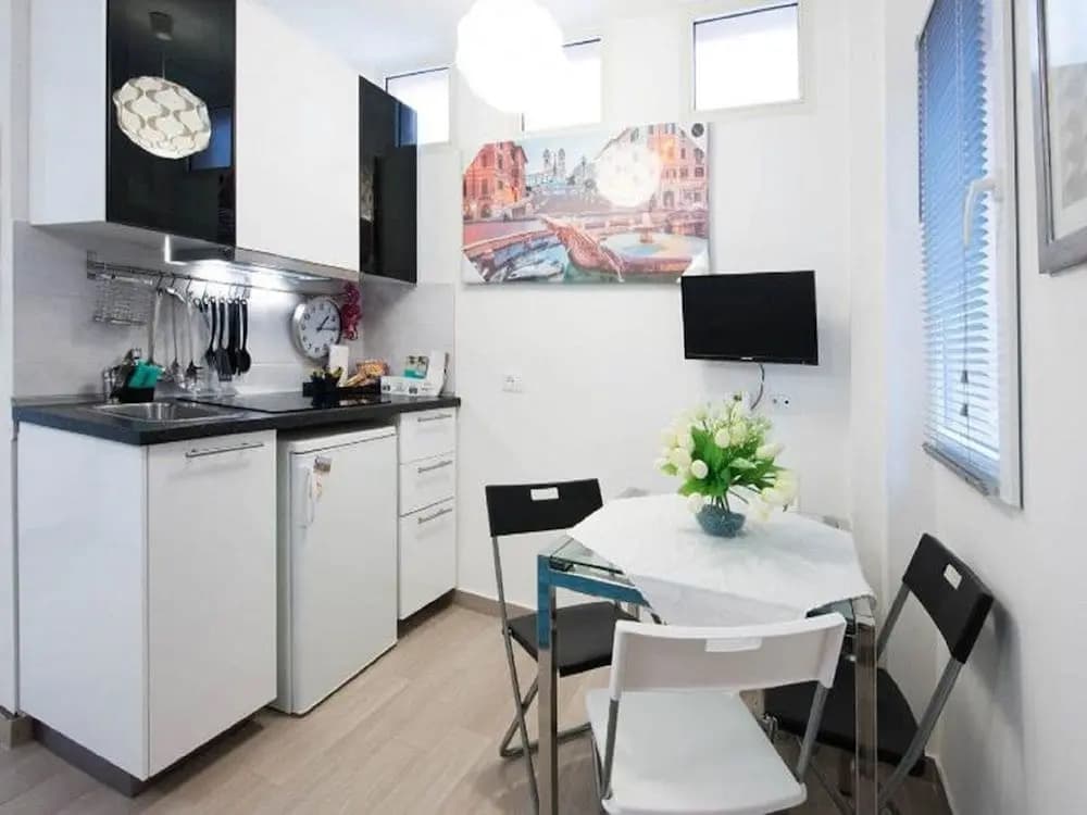 Piazza di Spagna Apartments - photo 23