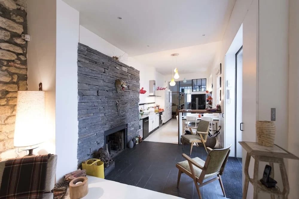 Loft Style Apartment With A Workshop Studio - photo 4