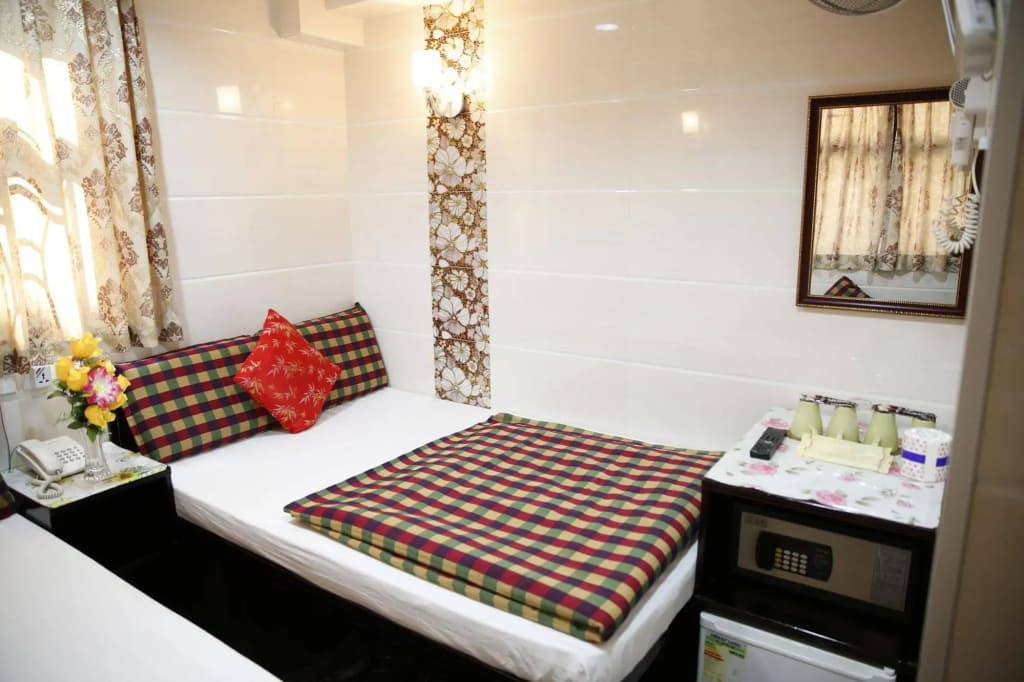 Holland Guest House - photo 17