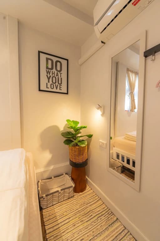 Oon Poshtel - photo 12