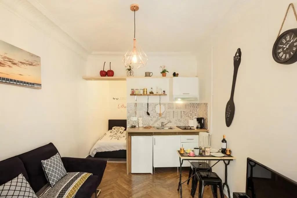 Amazing 1 Bedroom Loft in Nice City Centre Seafront - photo 6