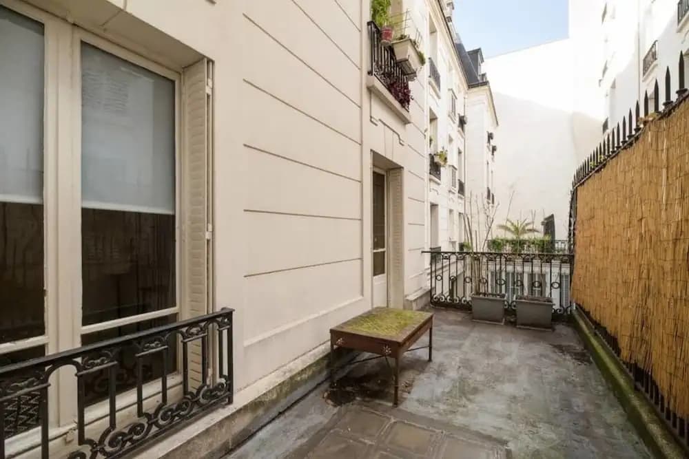 Amazing and Modern Flat for 6 in Le Marais - photo 9