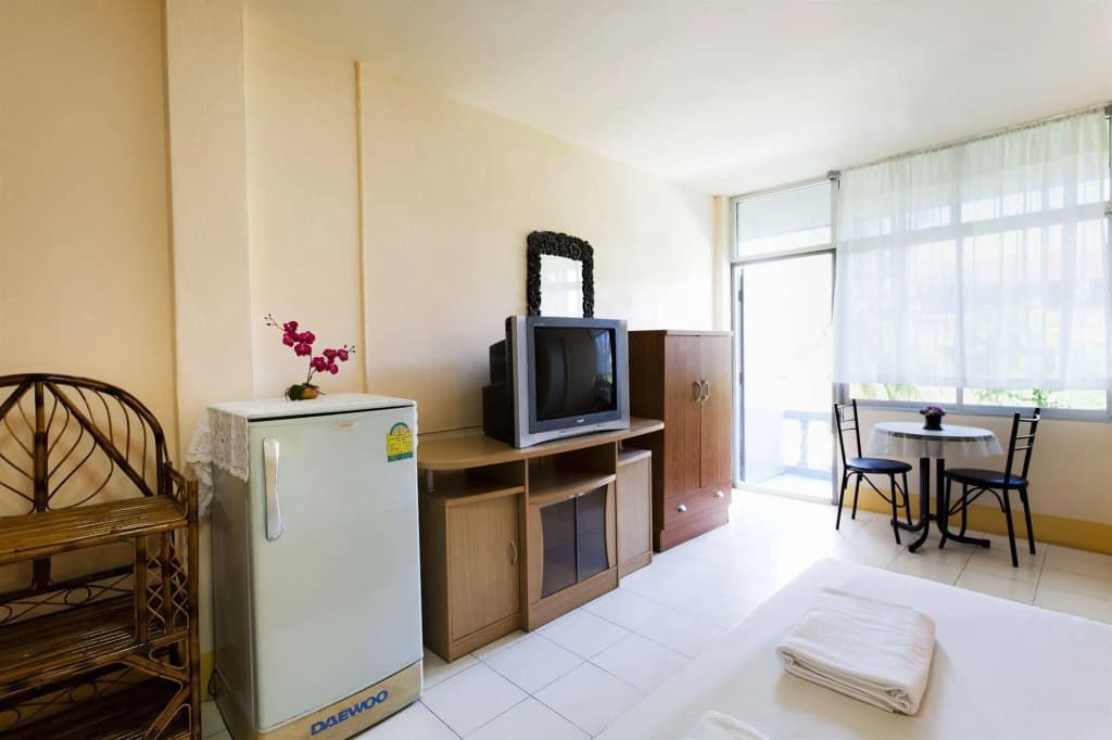 Kangaroo Guesthouse - photo 4