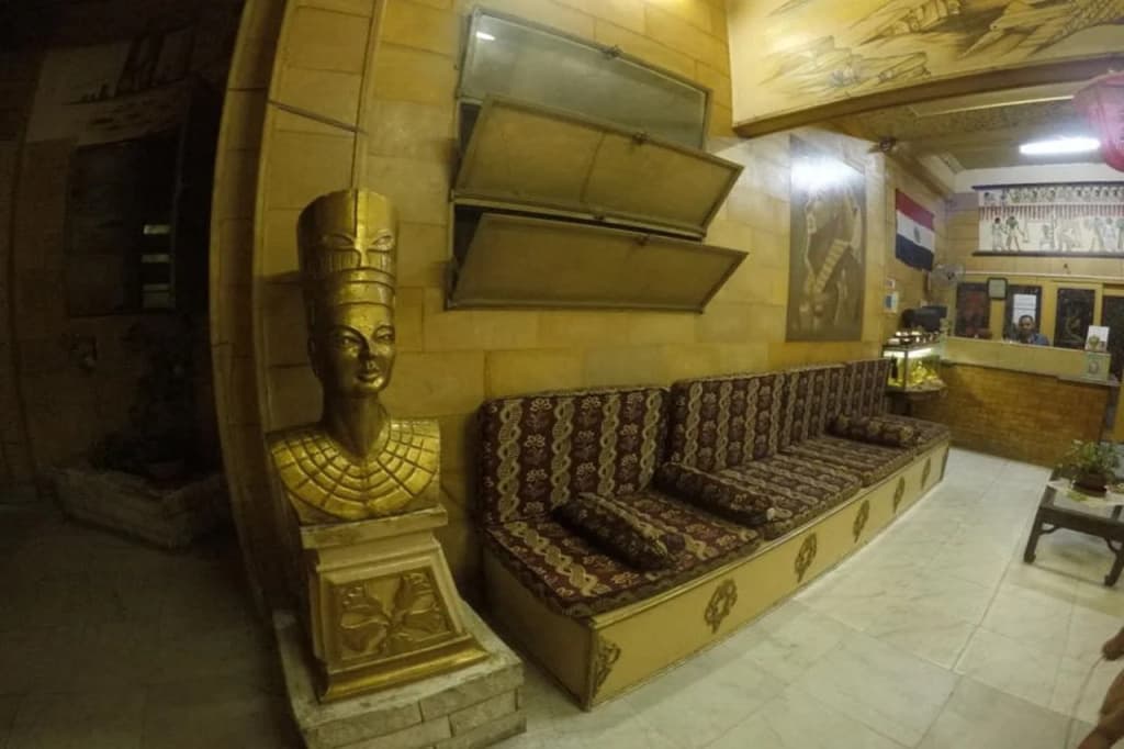 New Palace Hotel - main photo