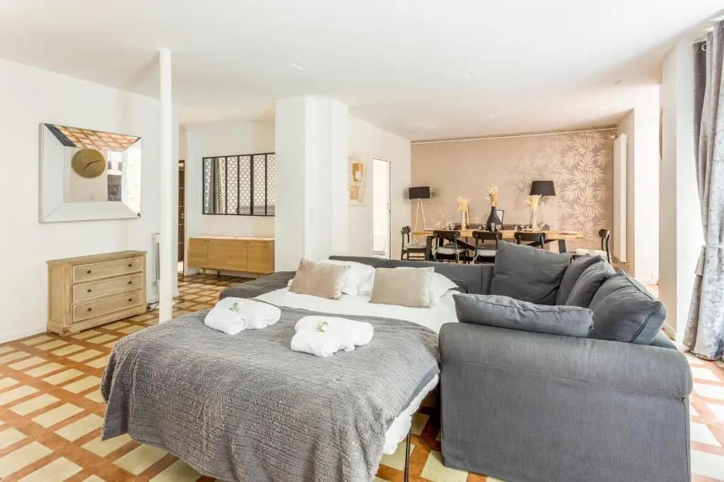180 Suite Eden, Luxury Apt at Sacre Coeur - photo 5