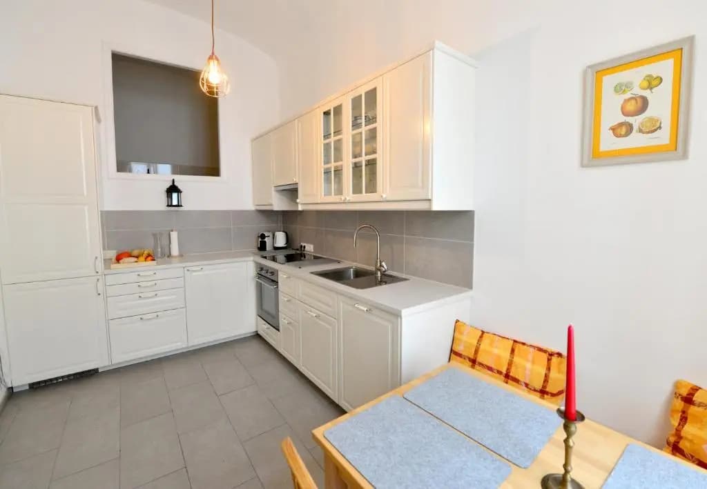 Classy Apartment, 10 Min To The Centre - photo 9