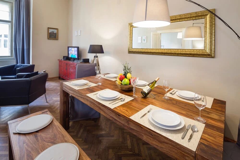 Old Town Square - Dlouha Apartments - photo 10