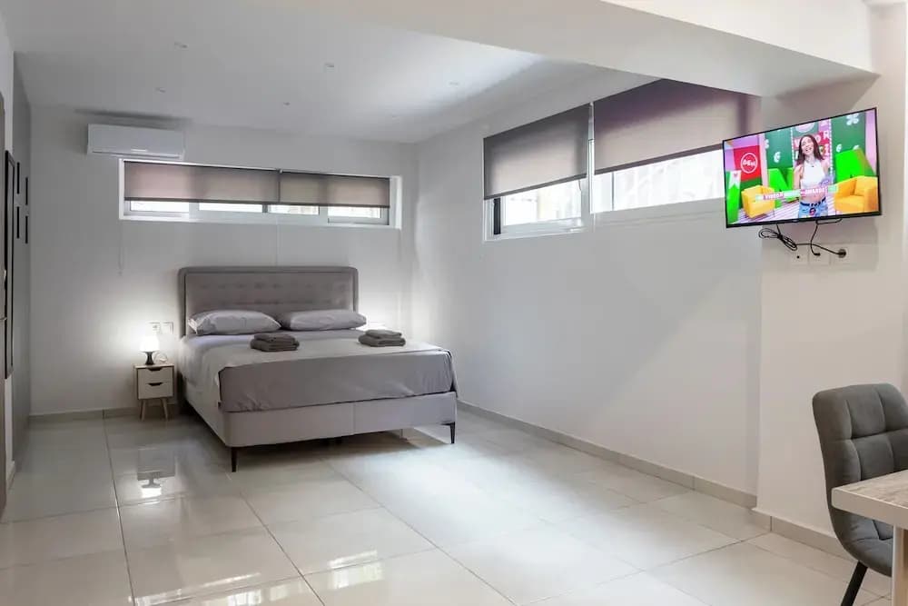 New Pagrati Studio Modern & Cozy - photo 3