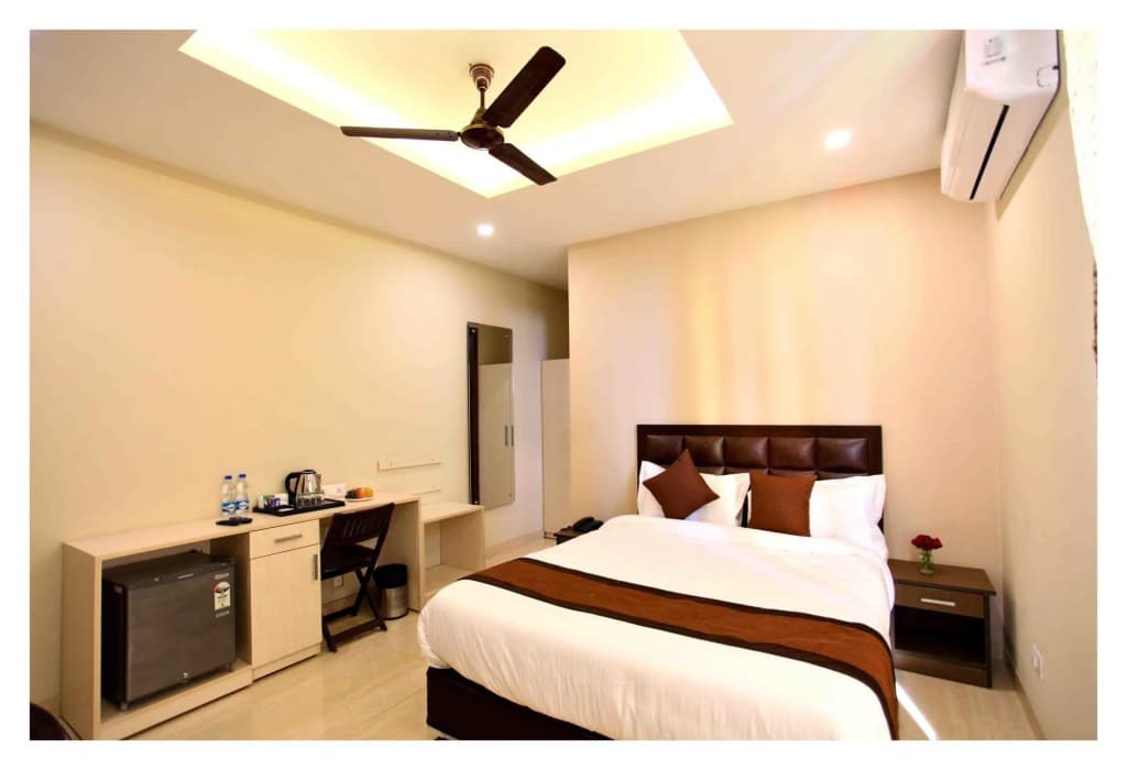 Nirvana Suites - photo 2