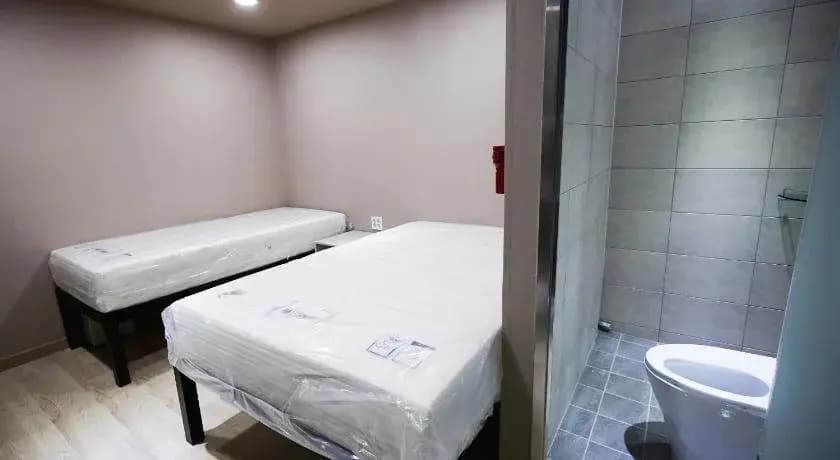Dongdaemun Stay Hostel - photo 8