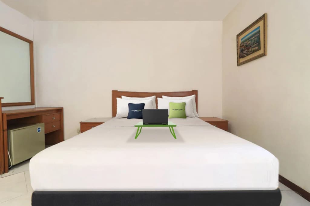 Urbanview Hotel Mroom PH Kemang - photo 3