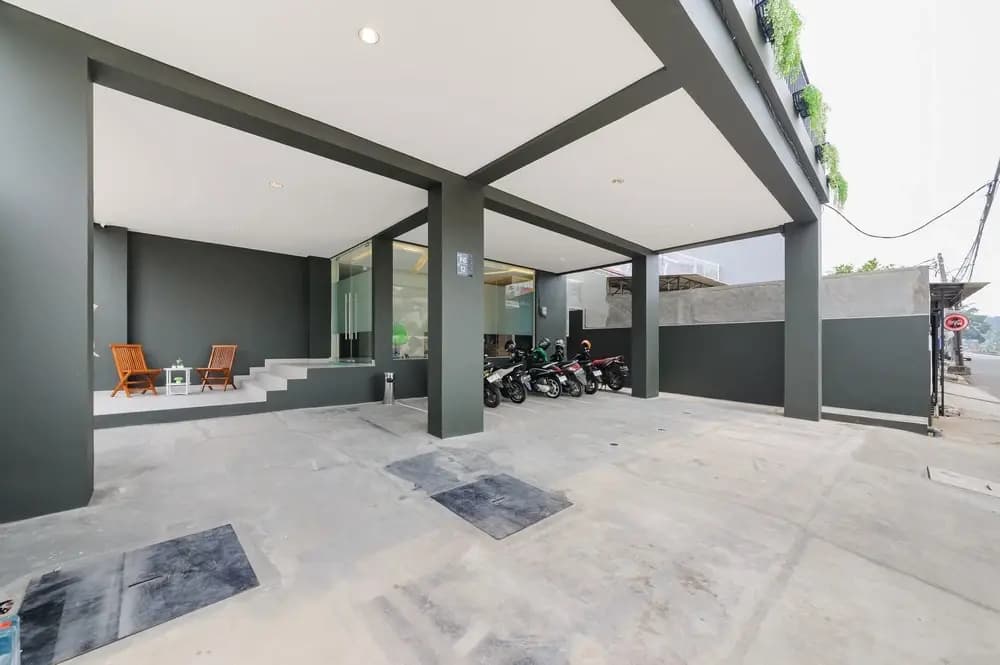 Urbanview Greenville Jakarta - photo 7