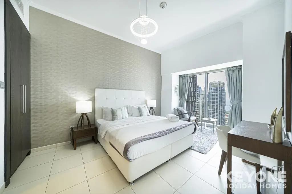 KeyOne - 1BR in Cayan Tower - photo 4