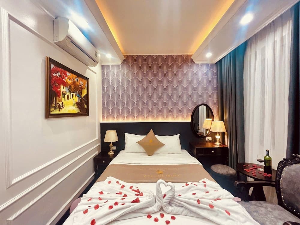 Majestik Hotel - photo 36