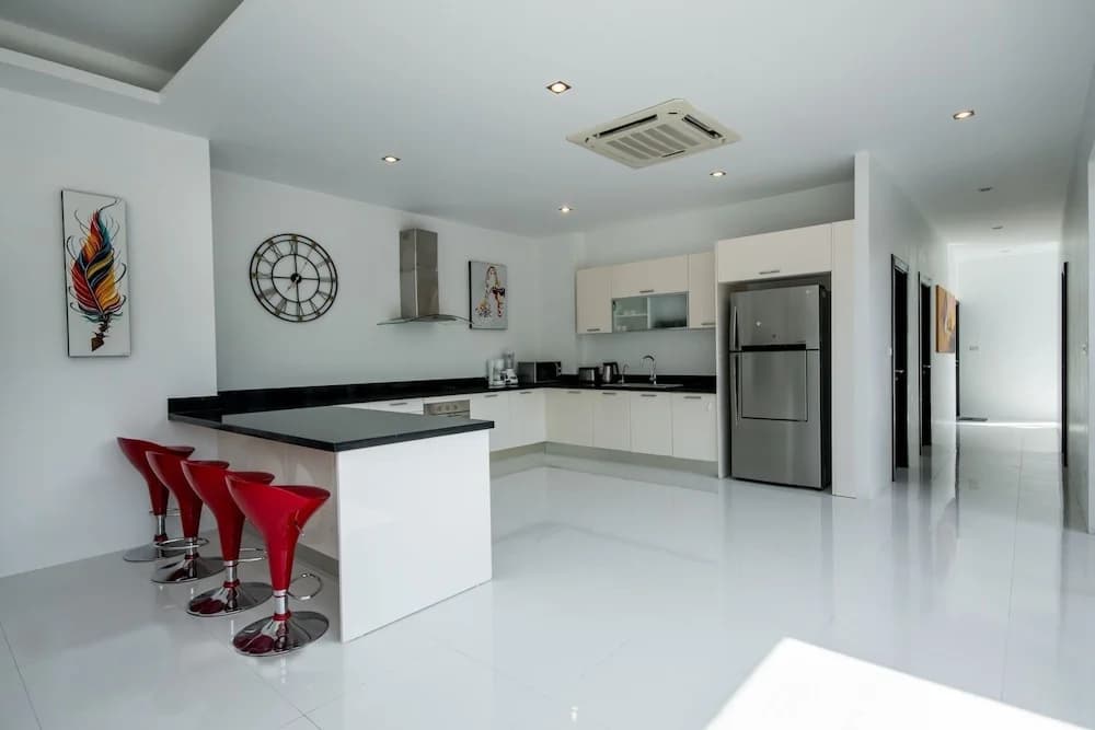 Kamala Contemporary 3 Bedrooms Pool Villa - photo 12