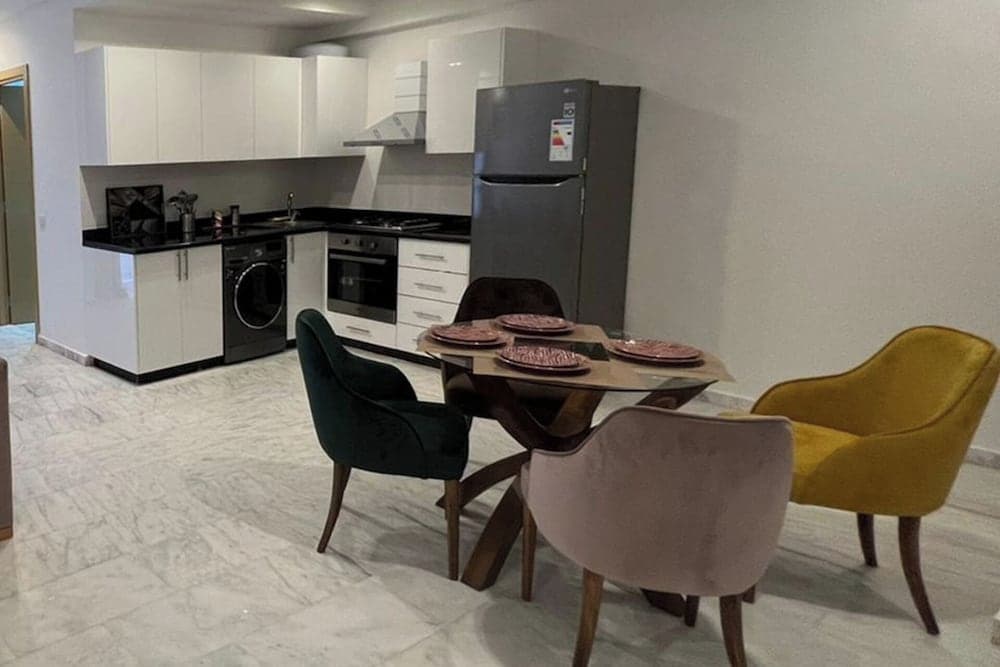 1bed Apartment - Sleeps 4 - Balcony, Wifi, Parking - photo 10