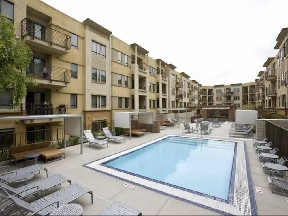 The 5600 Wilshire Boulevard - photo 8