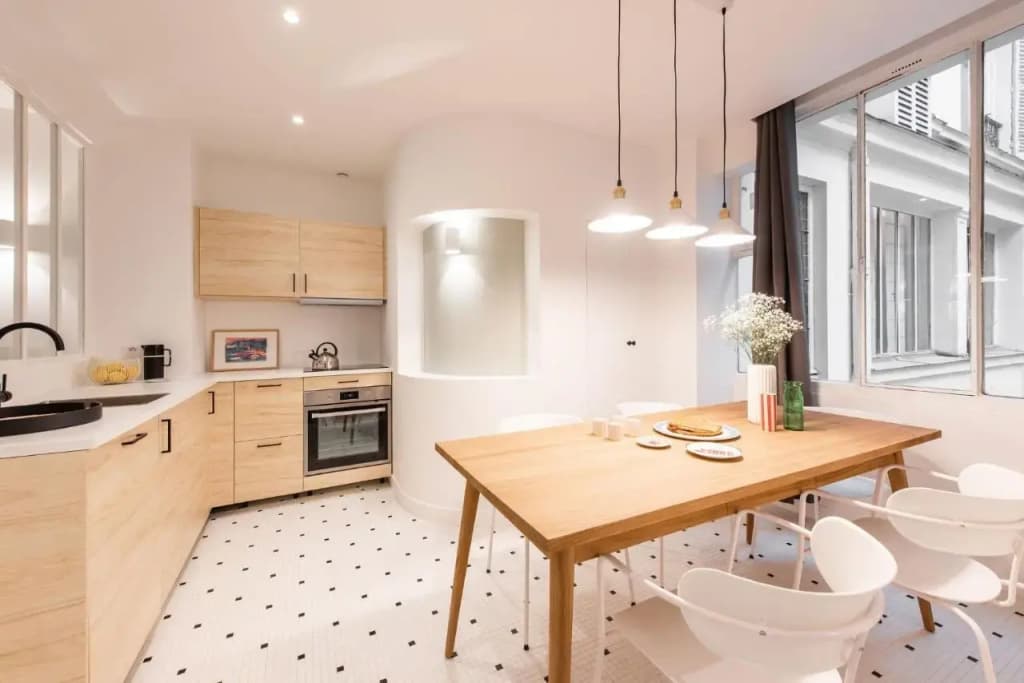 Central And Renovated Parisian Apartment, 6-7 Guests - photo 10