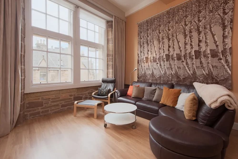 Silver Lining Royal Mile Mansion - main photo