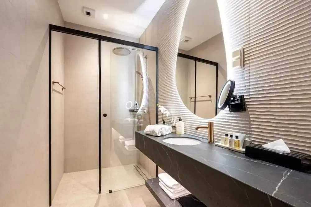 Basiliq Hotel - photo 11