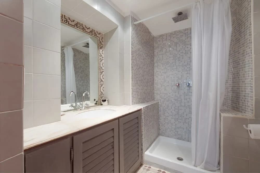 Farnese Stylish Apartment - photo 9