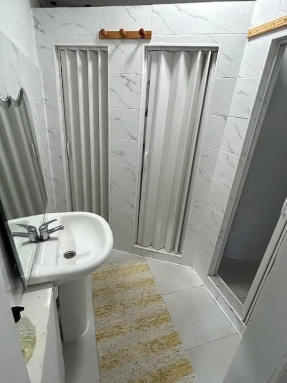 Samps Hostel - photo 28