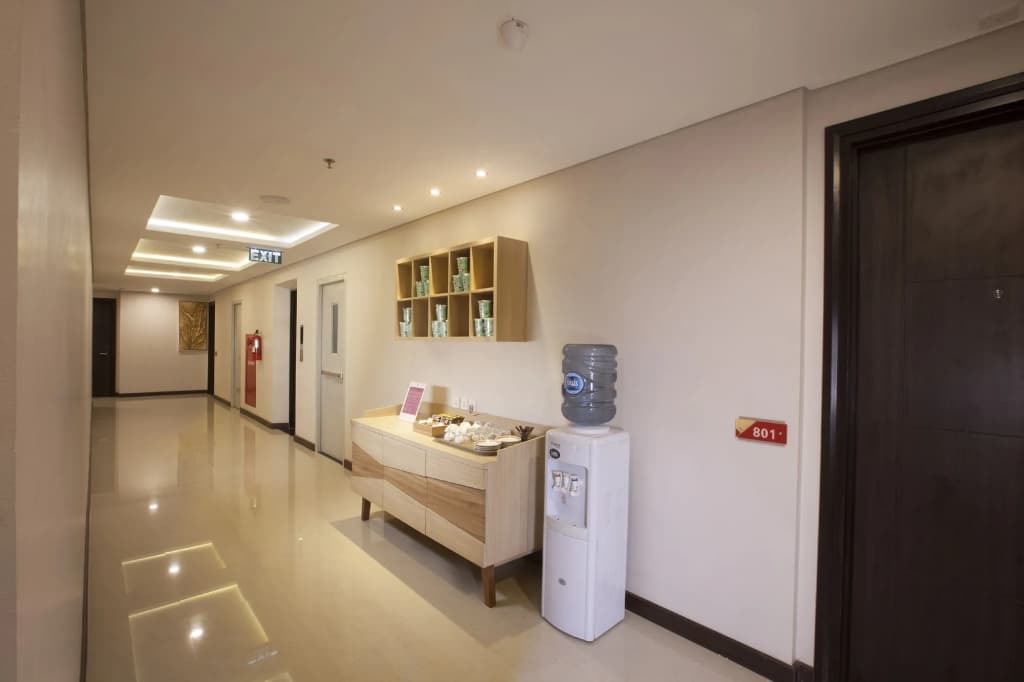 Verse Lite Hotel Gajah Mada - photo 17