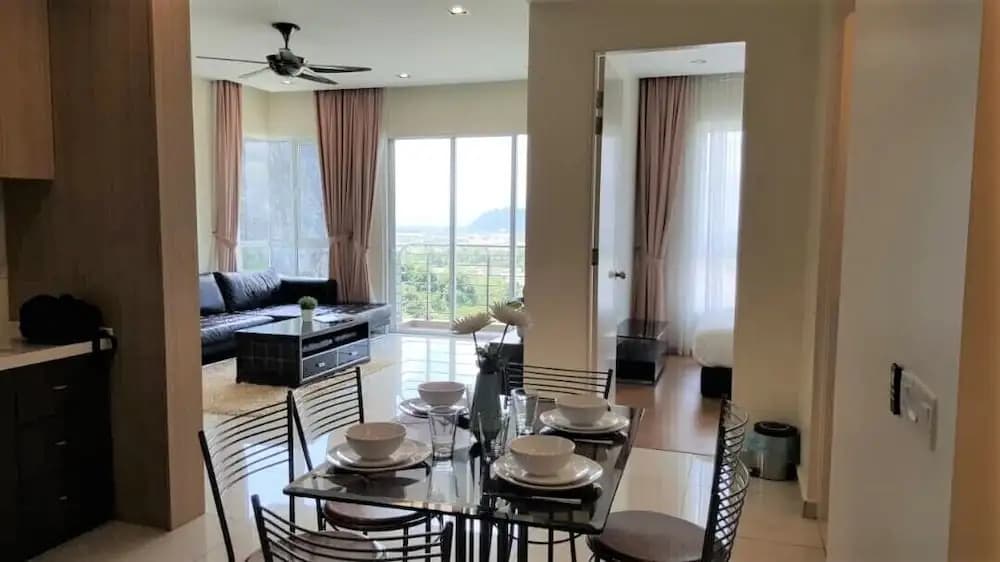 Suites at The Haven Lakeside by Plush - photo 13