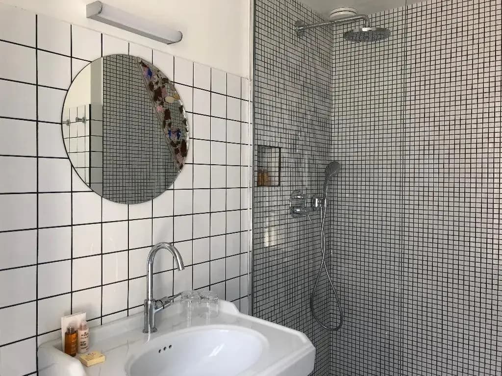 New Hotel le Voltaire - photo 8