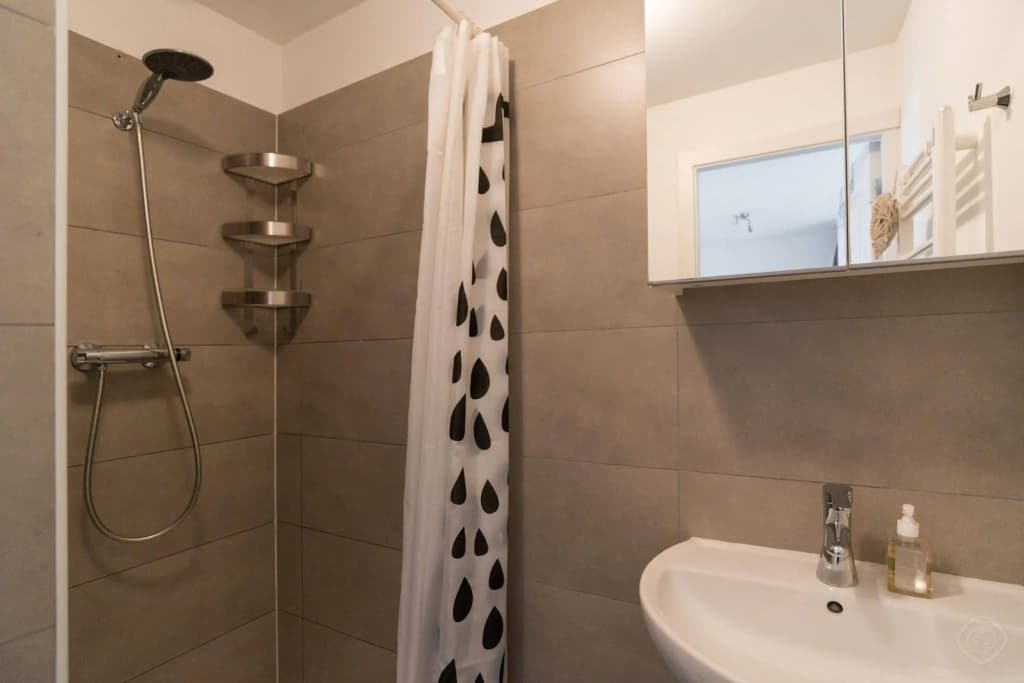 Nieuwezijds Apartments - photo 8