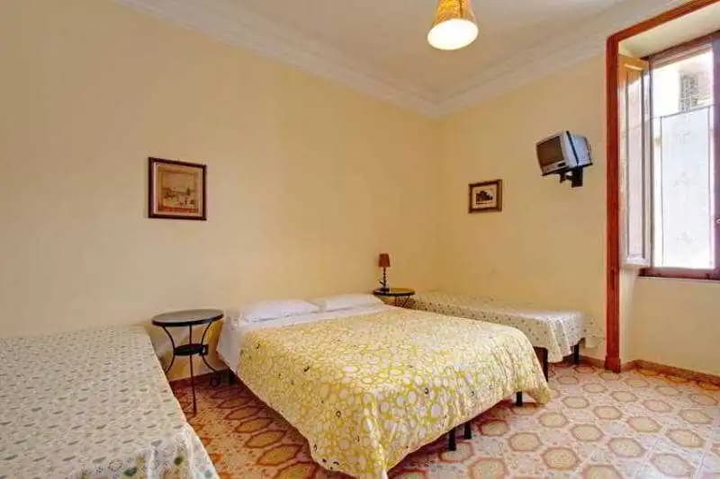 The Right Place - Guest House - photo 2