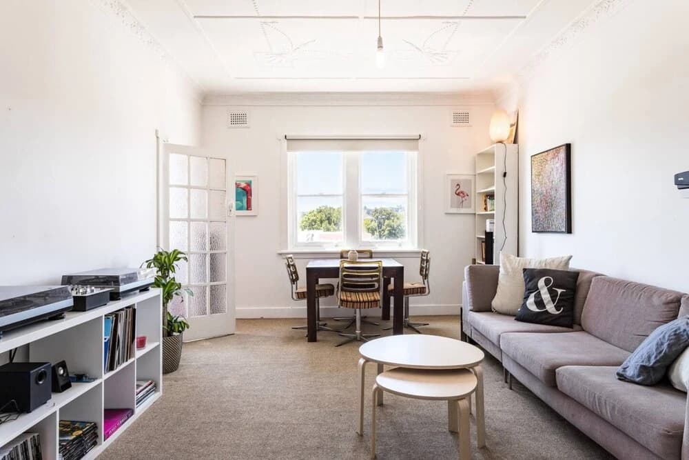 Bright Bondi Beach Pad - photo 9