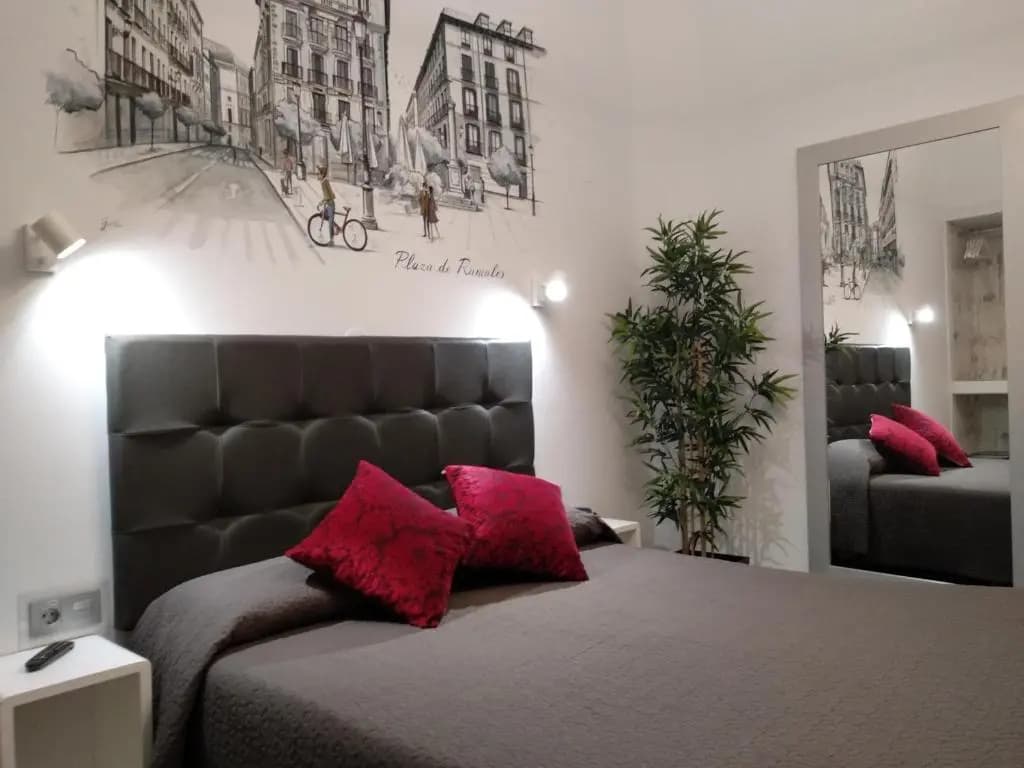 Hostal Lauria - photo 5
