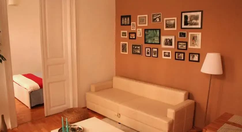 Szofia Apartment - photo 8
