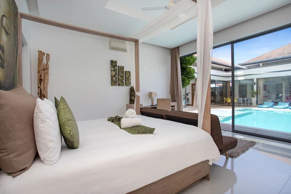 Modern 4BR Pool Villa Virginie Naiharn - photo 6