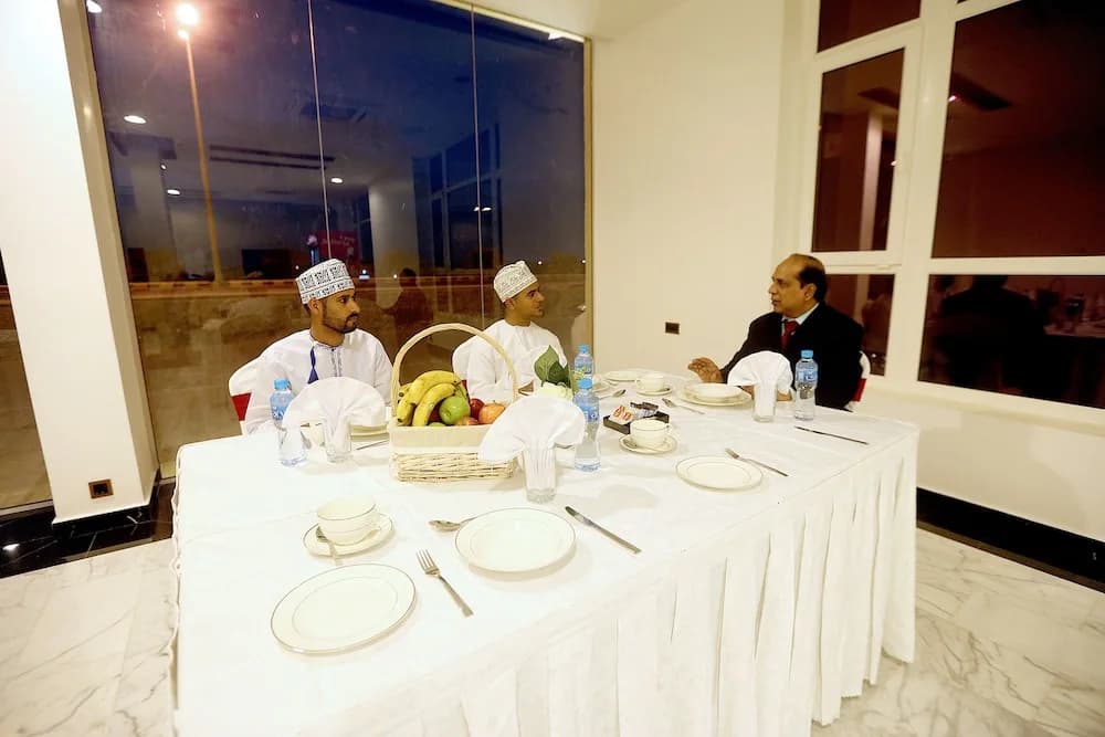 Golden Crown Hotel Al Seeb Muscat - photo 18