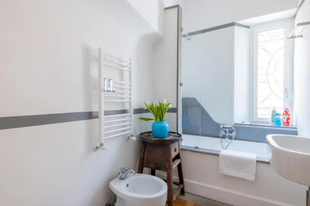 The Right Place 4u Mario de Fiori Apartment - photo 9