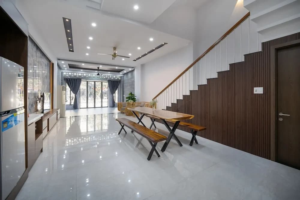 T P Deluxe House - photo 10