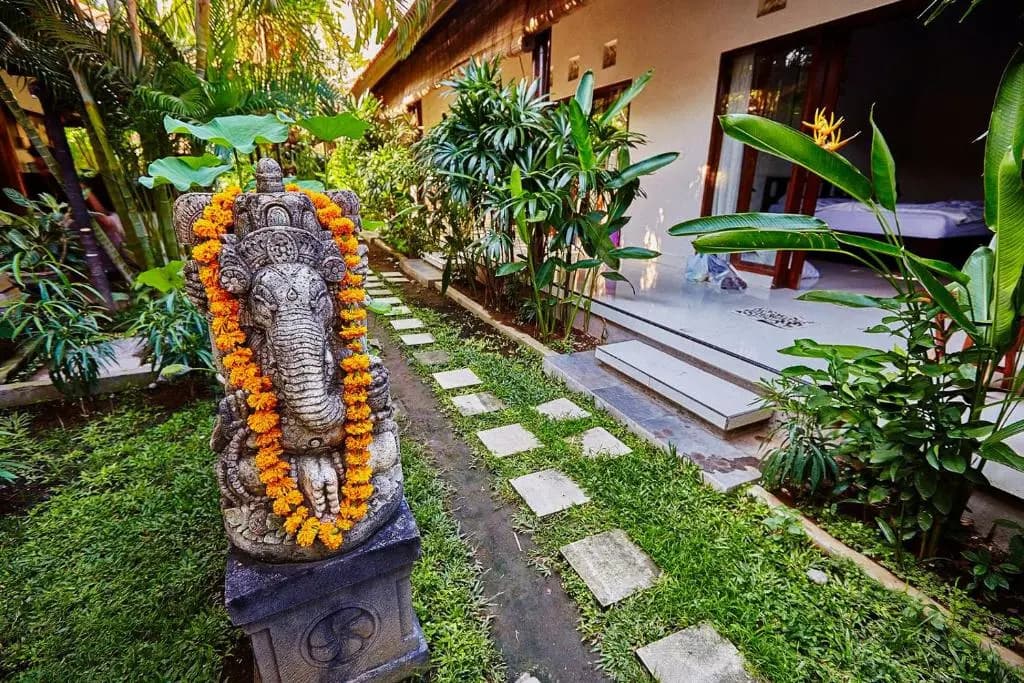 Matra Bali Guest House - photo 5