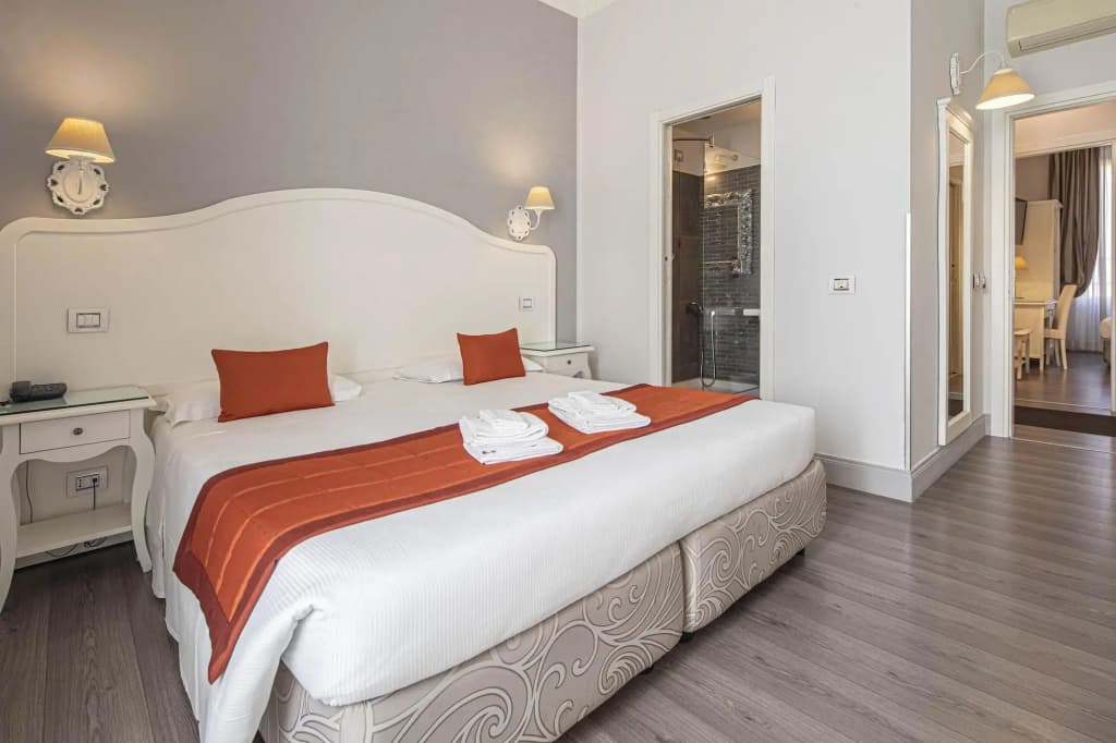Domus Castrense Hotel - photo 6