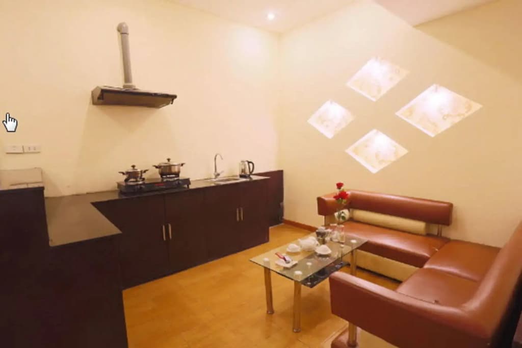 A25 Hotel - 46 Chau Long - photo 10