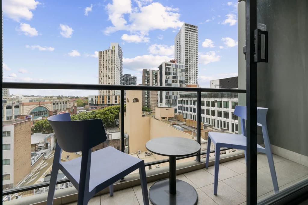 Central City Abode in Sydney - photo 7